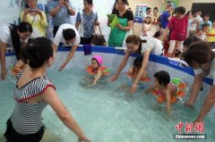 <b>水质存隐患监管成空白 婴幼儿游泳项目如何驶入正轨?</b>