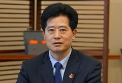 周崇臣代表:改善医疗服务,让儿童不怕看病