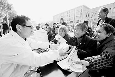 中国健康扶贫:推动贫困地区疾病预防关口前移